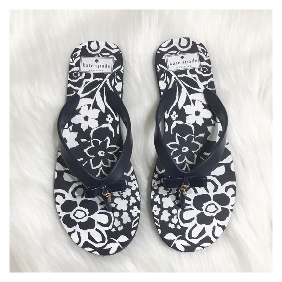 kate spade navy flip flops